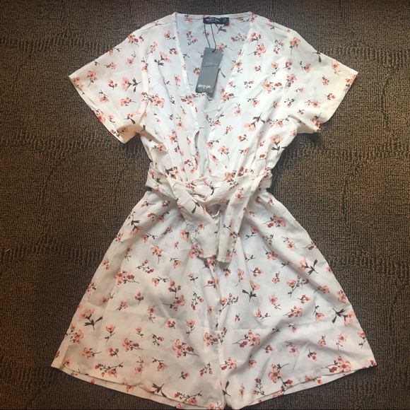 NASTY GAL - Got Places to Be Floral Romper, 6 - Picture 2 of 5